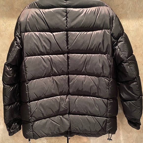 Men’s Michael Kors puffer jacket - Picture 3 of 3